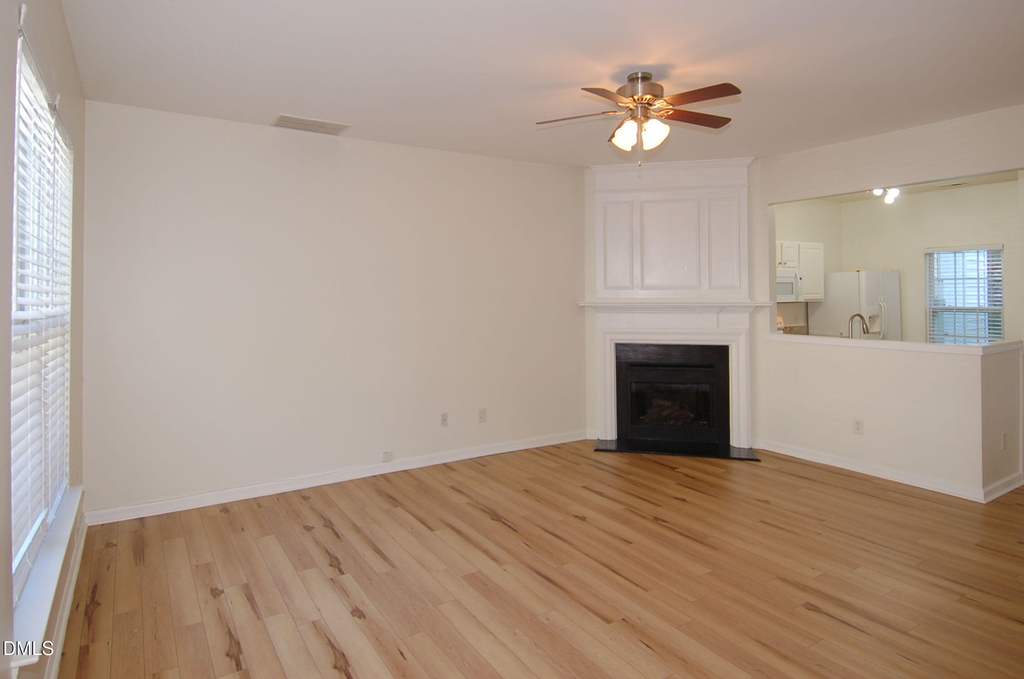 4421 Vienna Crest Drive - Photo 4
