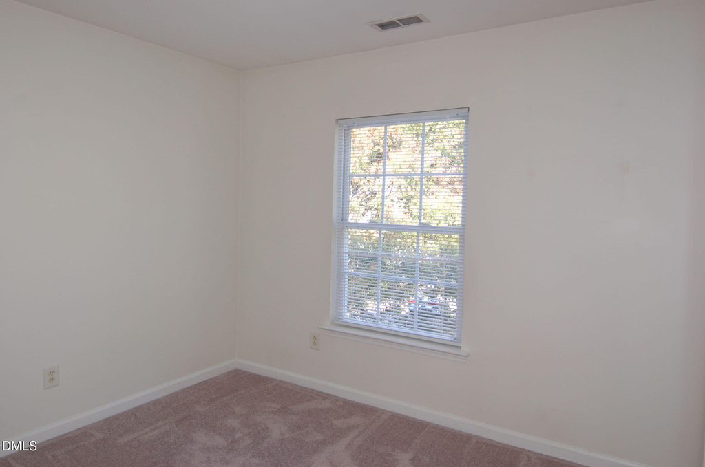 4421 Vienna Crest Drive - Photo 13
