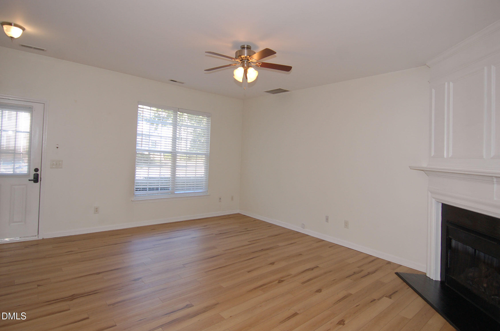 4421 Vienna Crest Drive - Photo 5