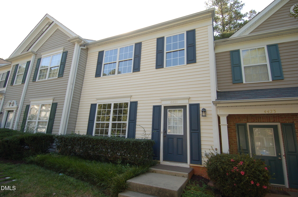 4421 Vienna Crest Drive - Photo 0