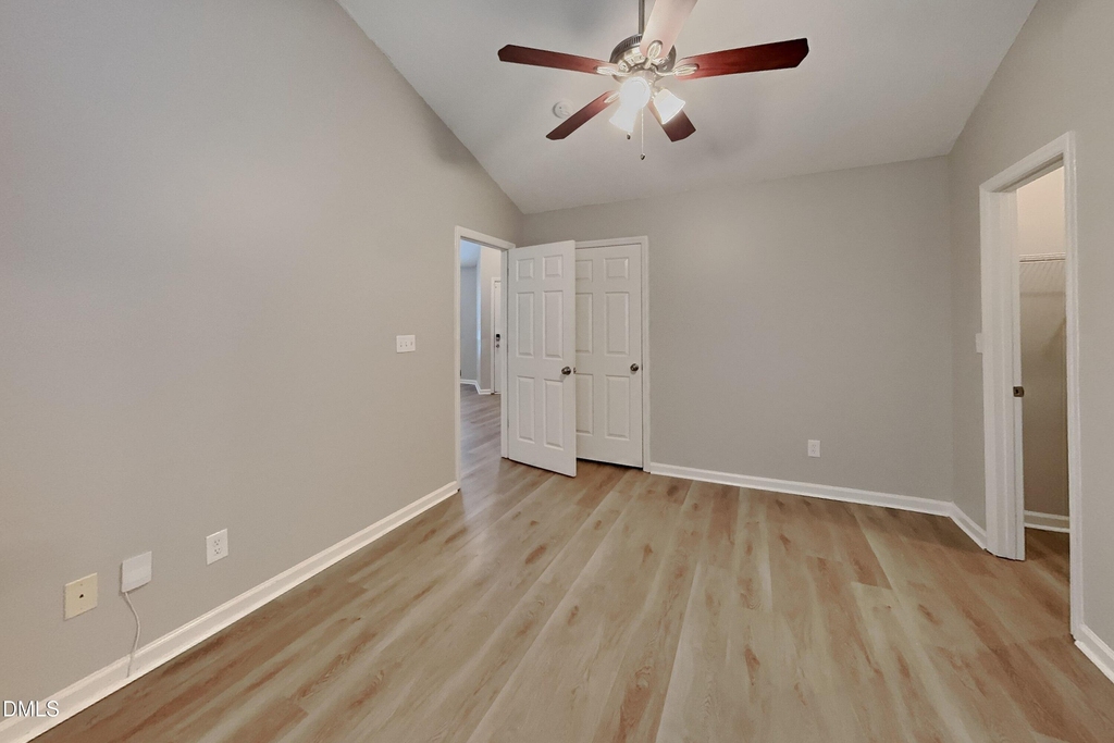 125 Pinto Lane - Photo 4