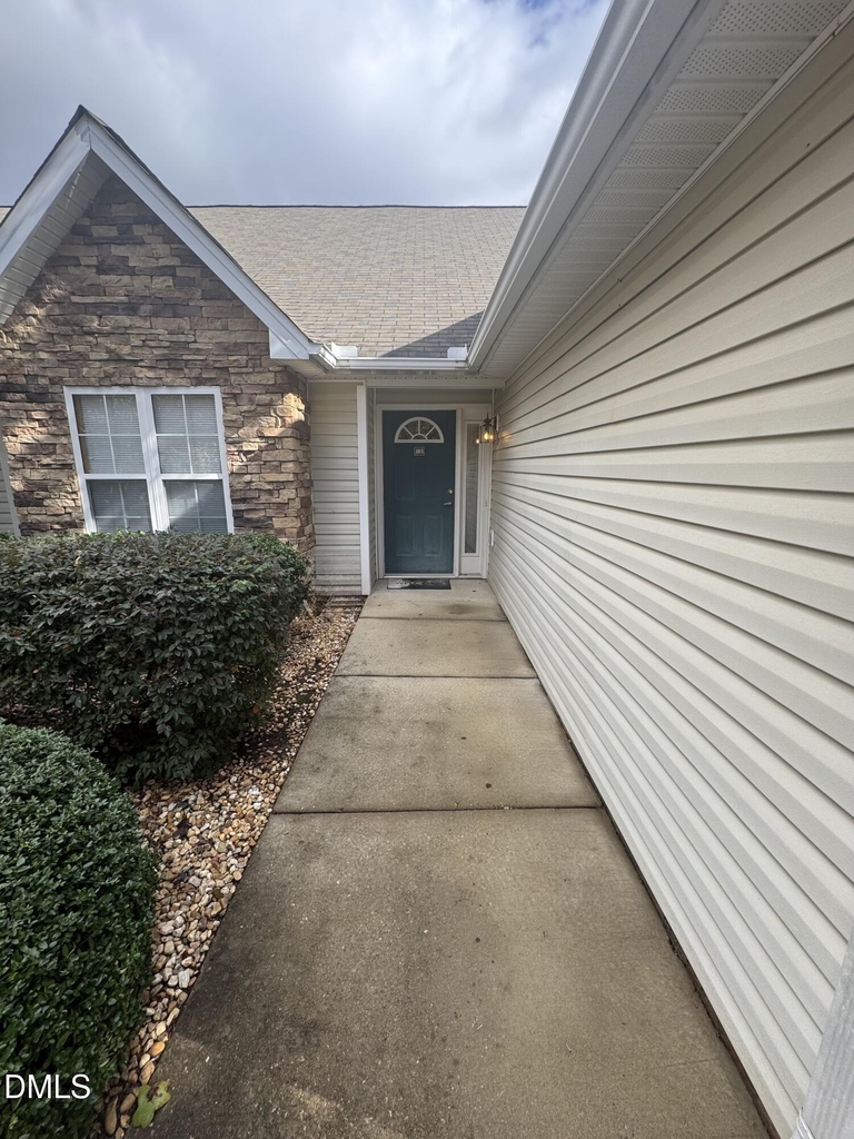 2521 Gordon Glen Court - Photo 1
