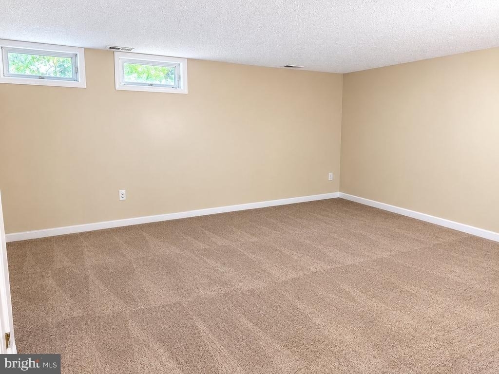 9517 Donnan Castle Court - Photo 8