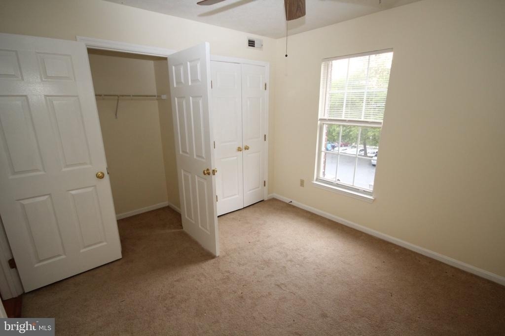 1002 Jessicas Court - Photo 12