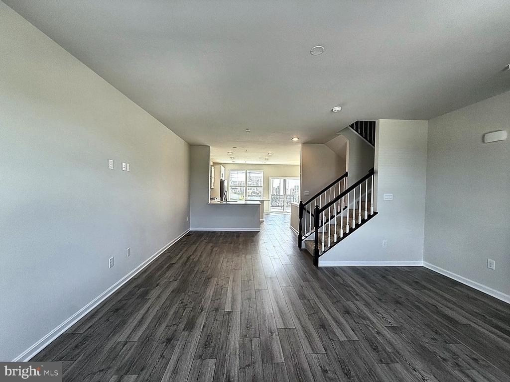 345 Ensemble Way - Photo 3