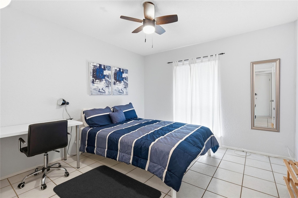 2425 Ashdale Dr - Photo 13