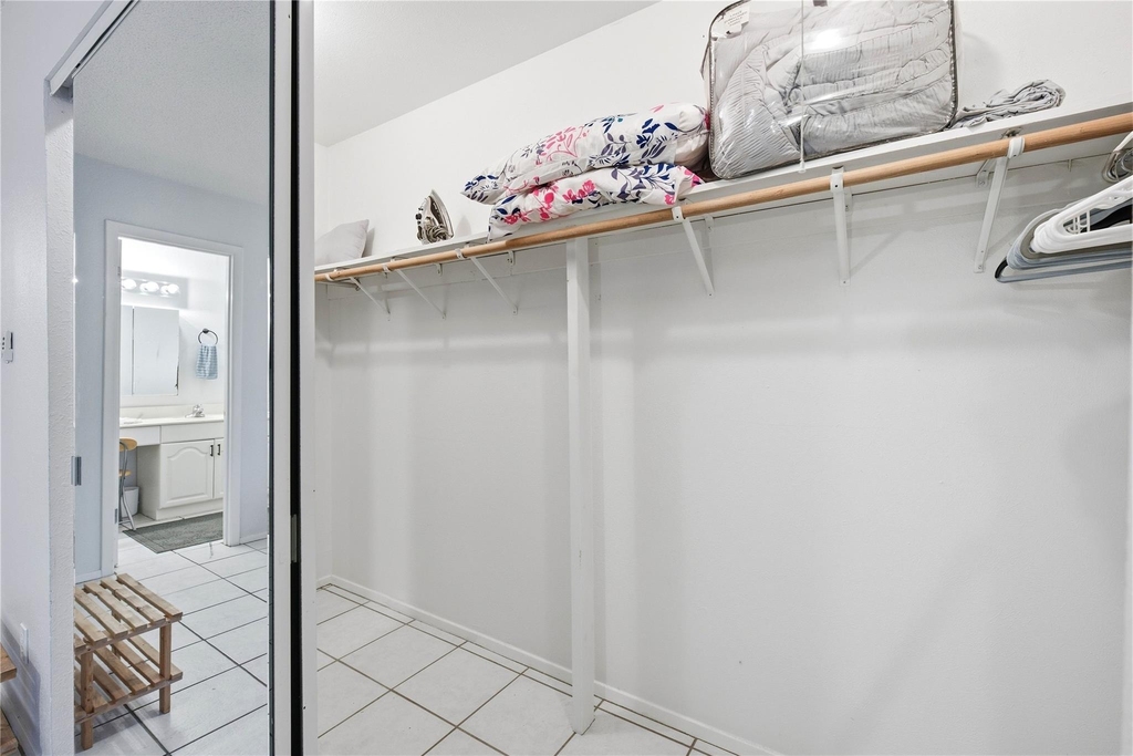2425 Ashdale Dr - Photo 12
