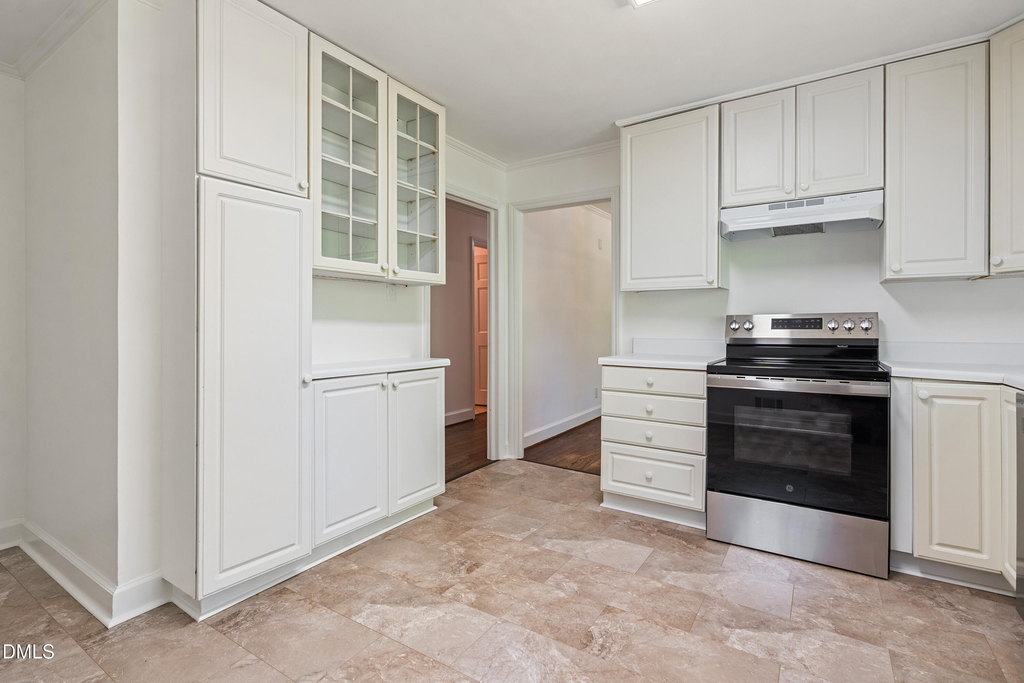 1209 Roosevelt Drive - Photo 3