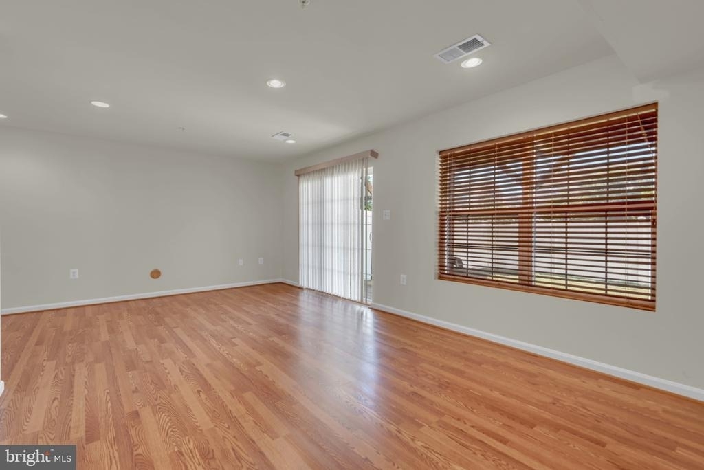 4934 Olympia Place - Photo 23