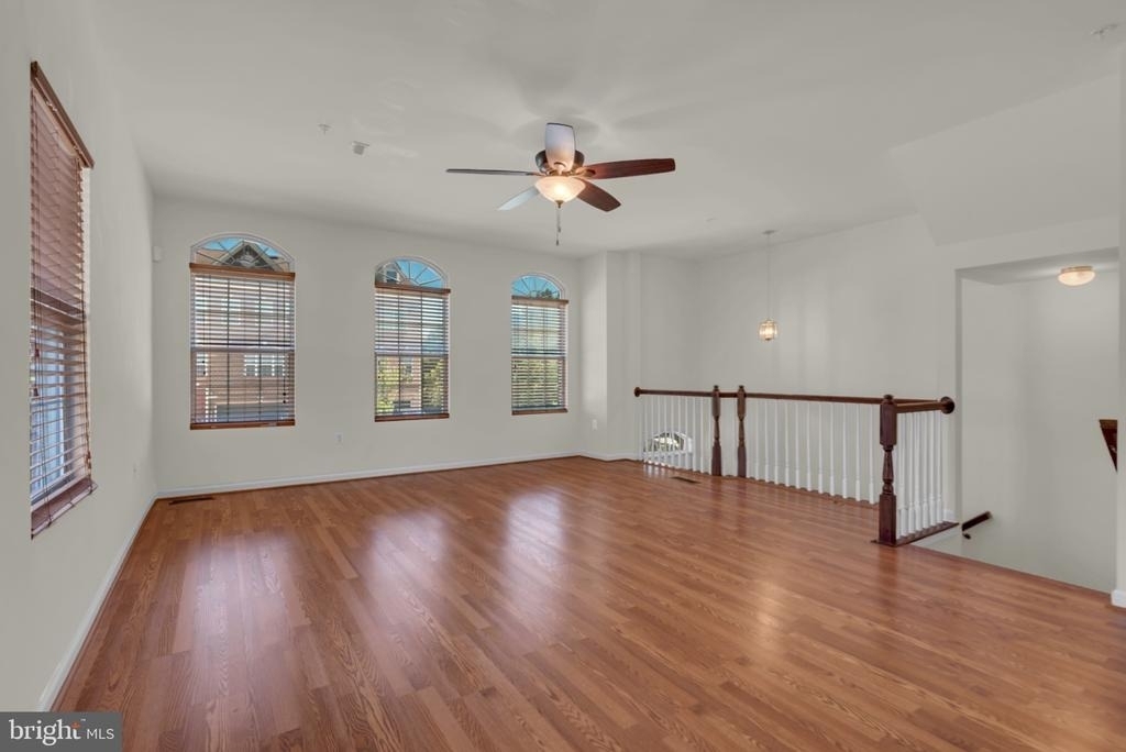 4934 Olympia Place - Photo 3