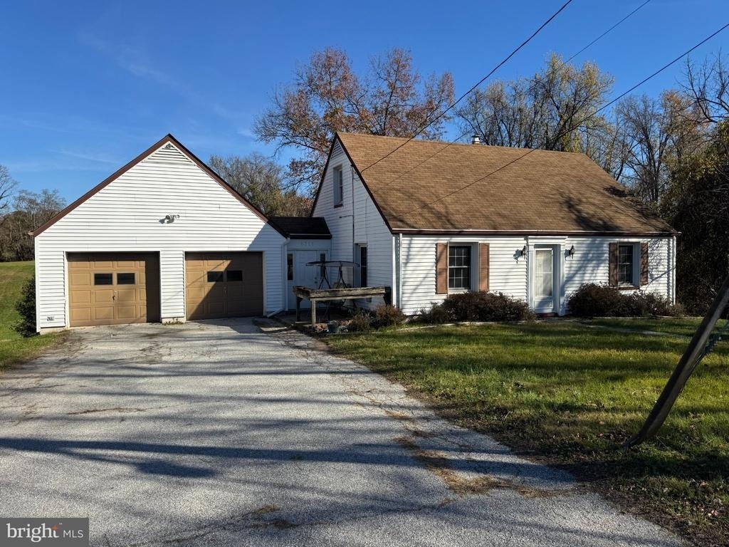 8711 Emge Road - Photo 18