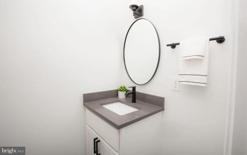 1026 N Calvert Street - Photo 8