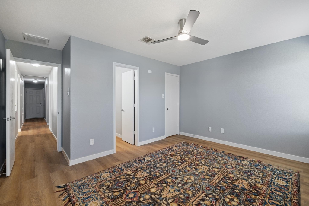 2322 Kuykendall Dr - Photo 14