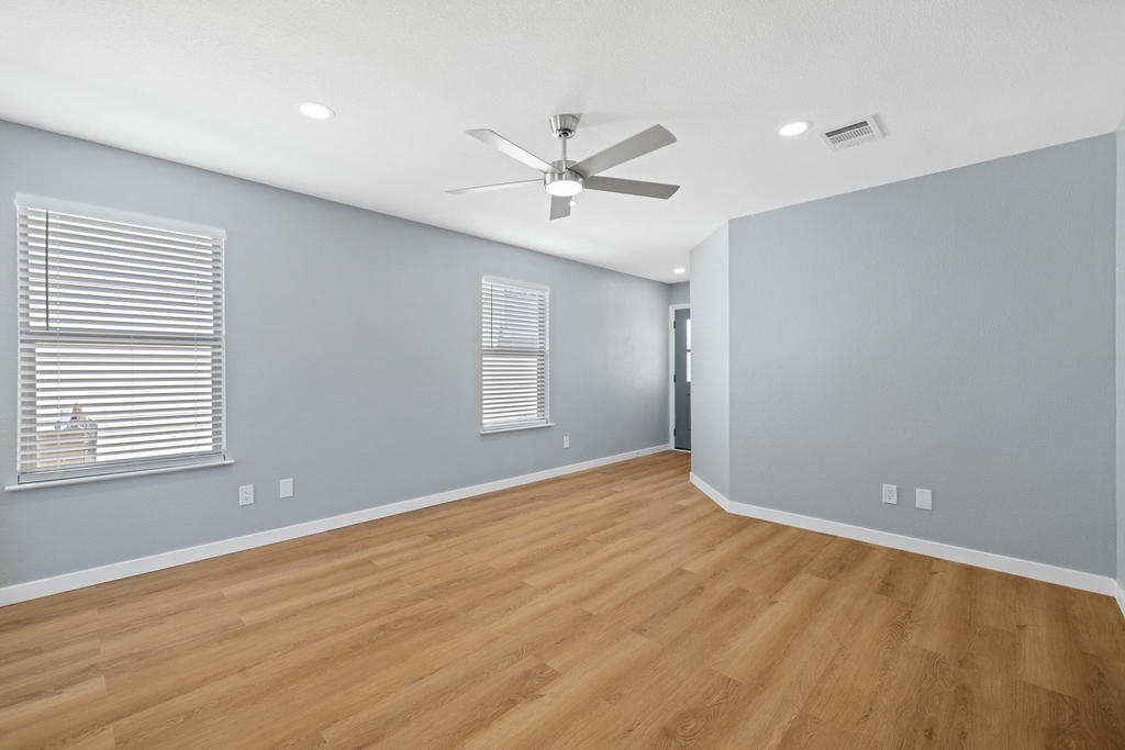 2322 Kuykendall Dr - Photo 6