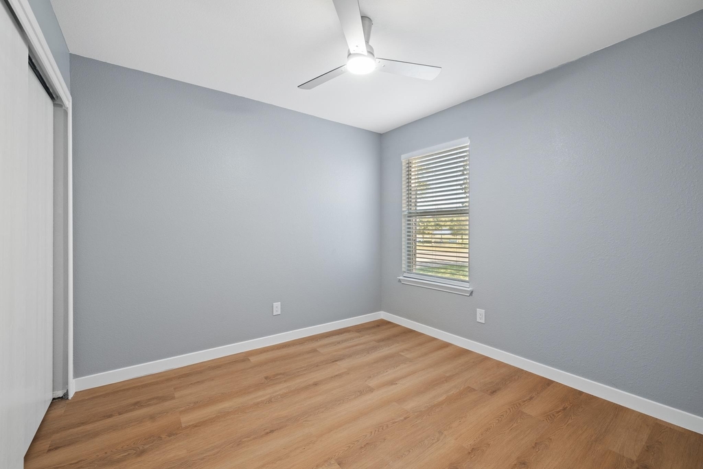 2322 Kuykendall Dr - Photo 19