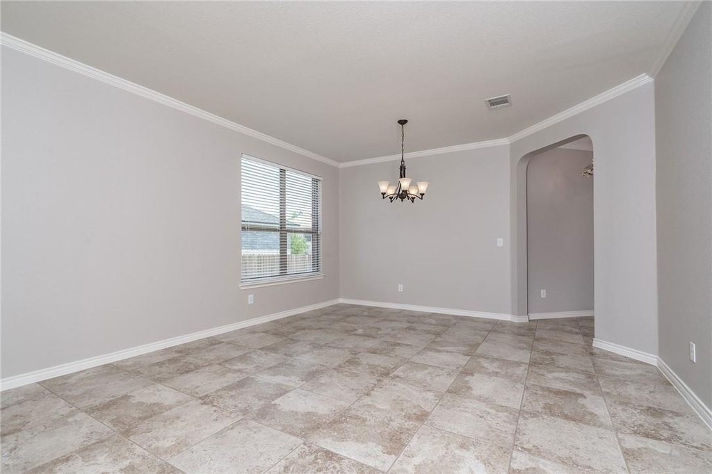 2116 Woodway Dr - Photo 6