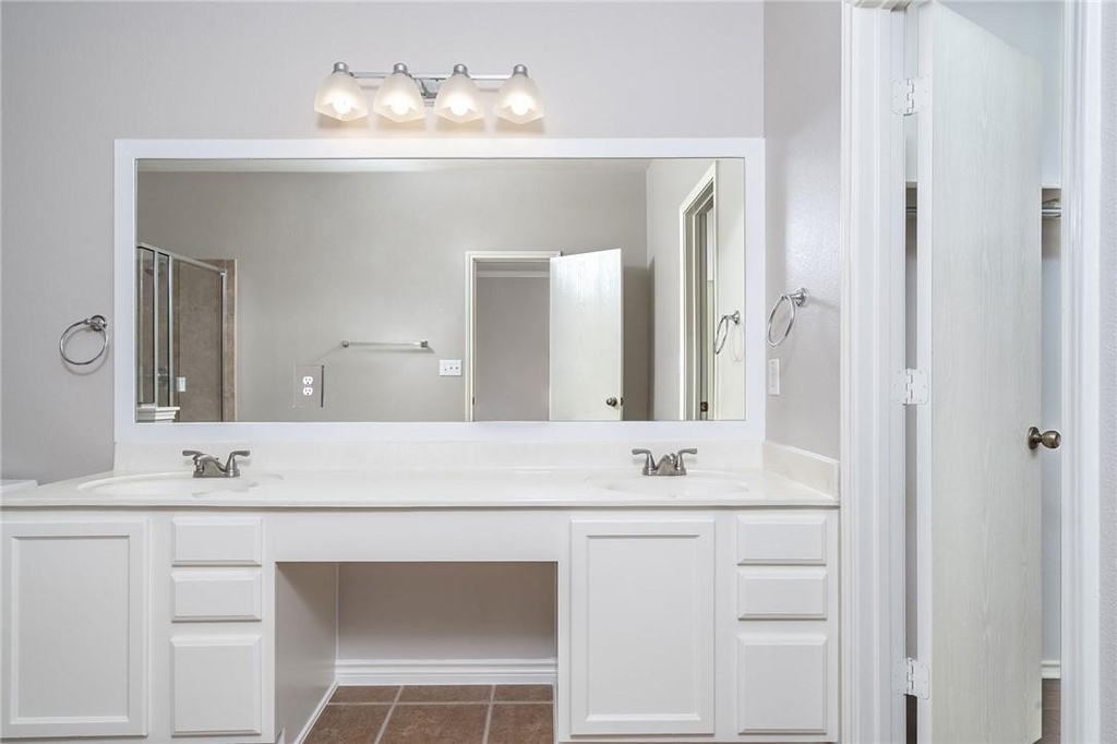 2116 Woodway Dr - Photo 18