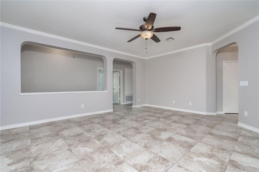 2116 Woodway Dr - Photo 9