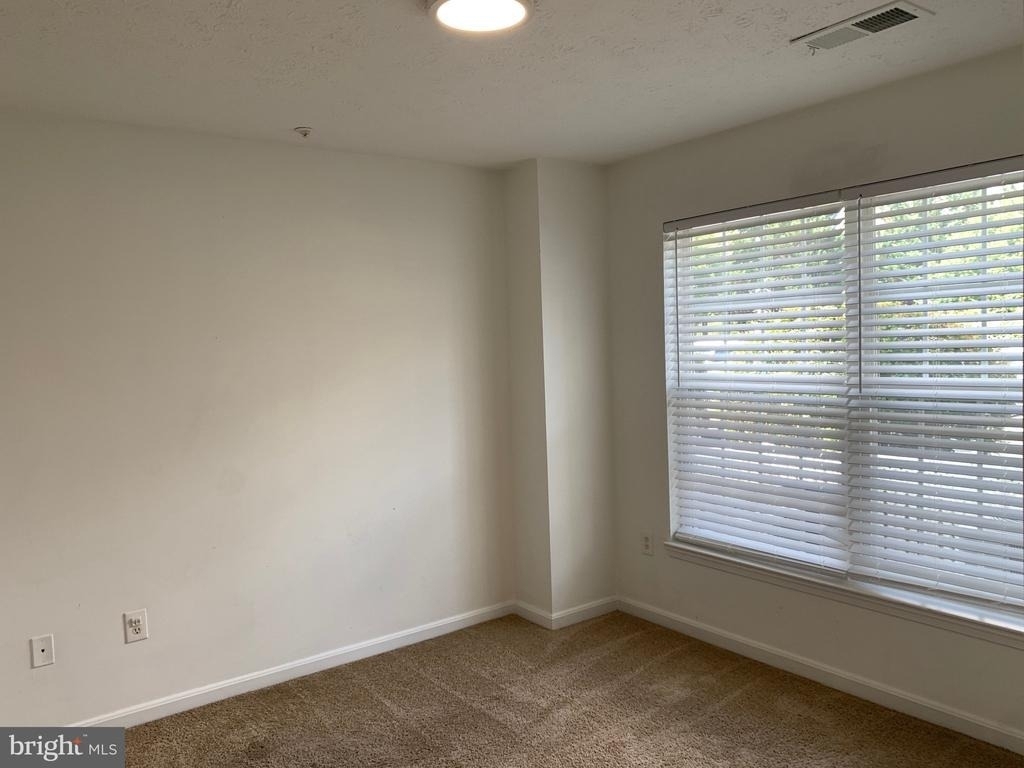 657 Burtons Cove Way - Photo 16
