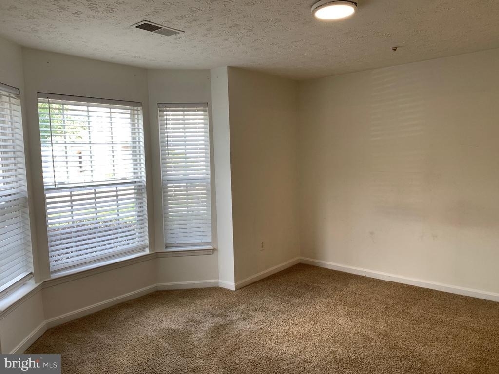 657 Burtons Cove Way - Photo 9