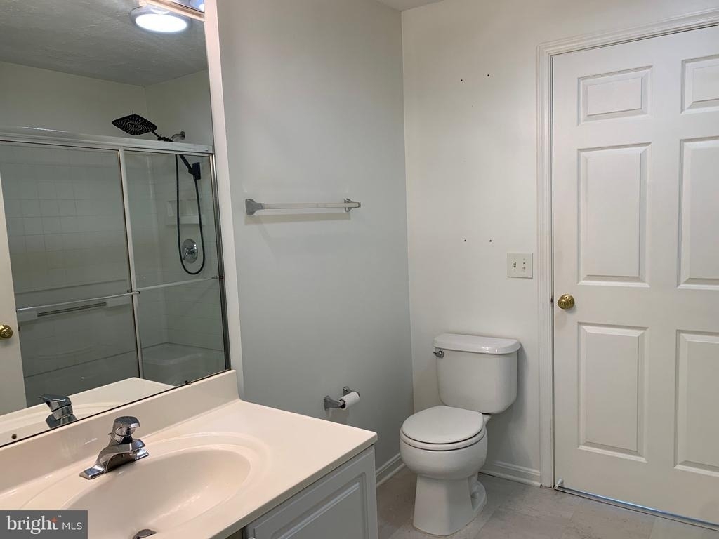 657 Burtons Cove Way - Photo 11