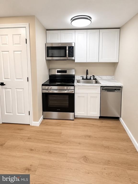 1214 Quincy Street Nw - Photo 2