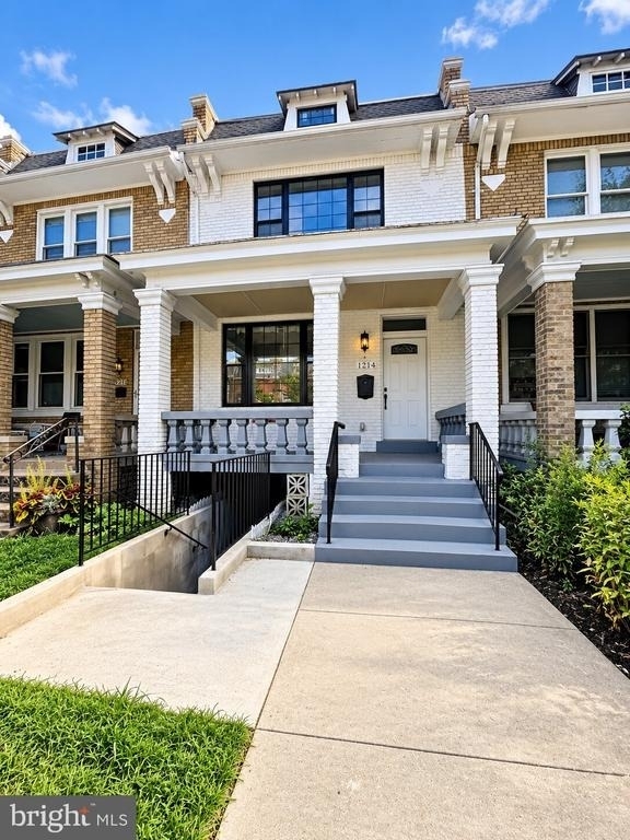 1214 Quincy Street Nw - Photo 0