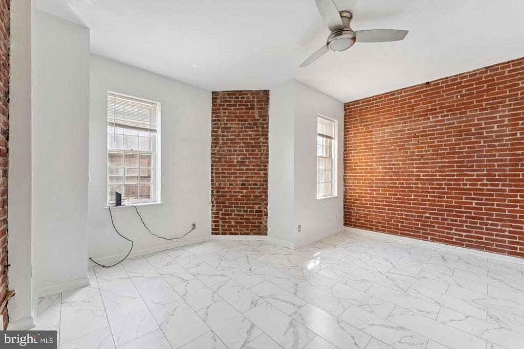 1718 Corcoran Street Nw - Photo 7