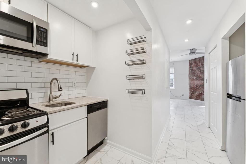 1718 Corcoran Street Nw - Photo 1