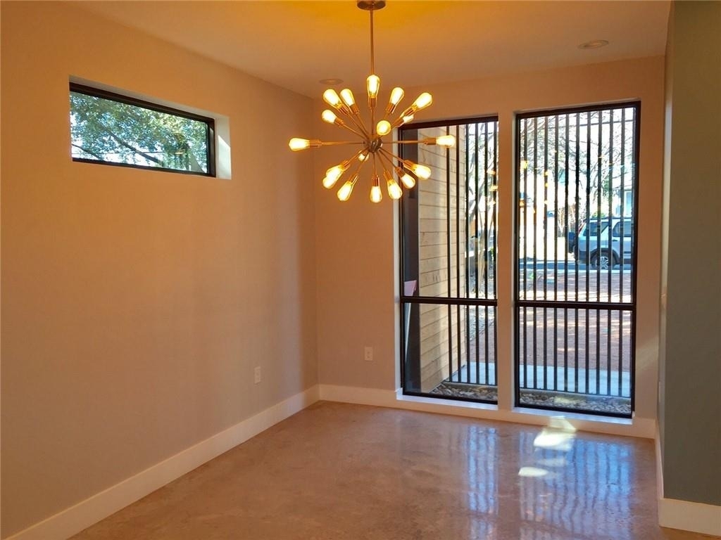 5619 Adams Ave - Photo 6