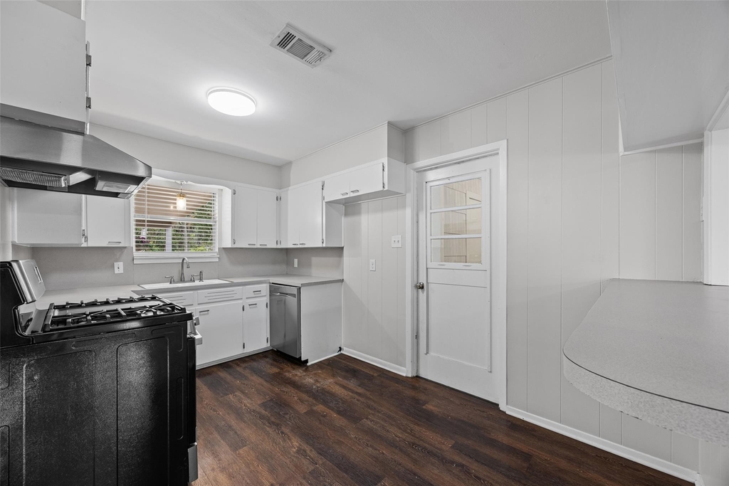 3108 Clawson Rd - Photo 4