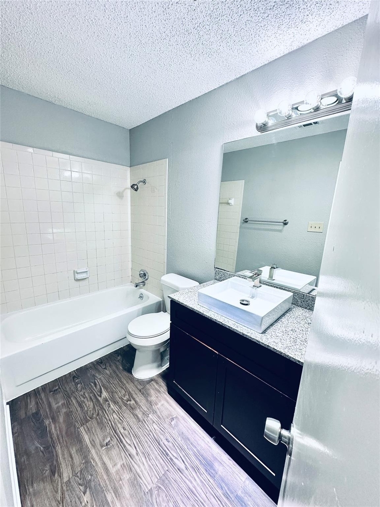 2612 Gwendolyn Ln - Photo 23