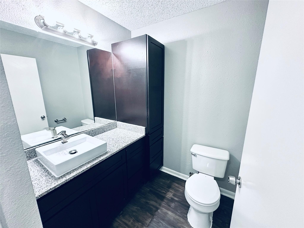 2612 Gwendolyn Ln - Photo 33