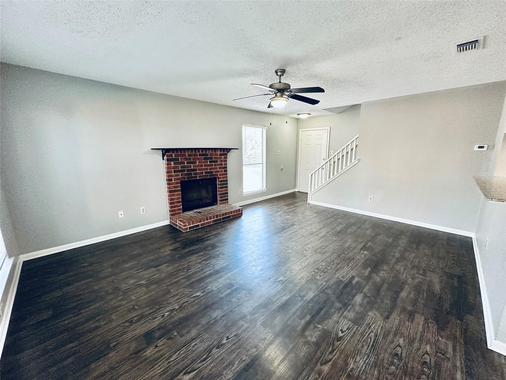 2612 Gwendolyn Ln - Photo 12