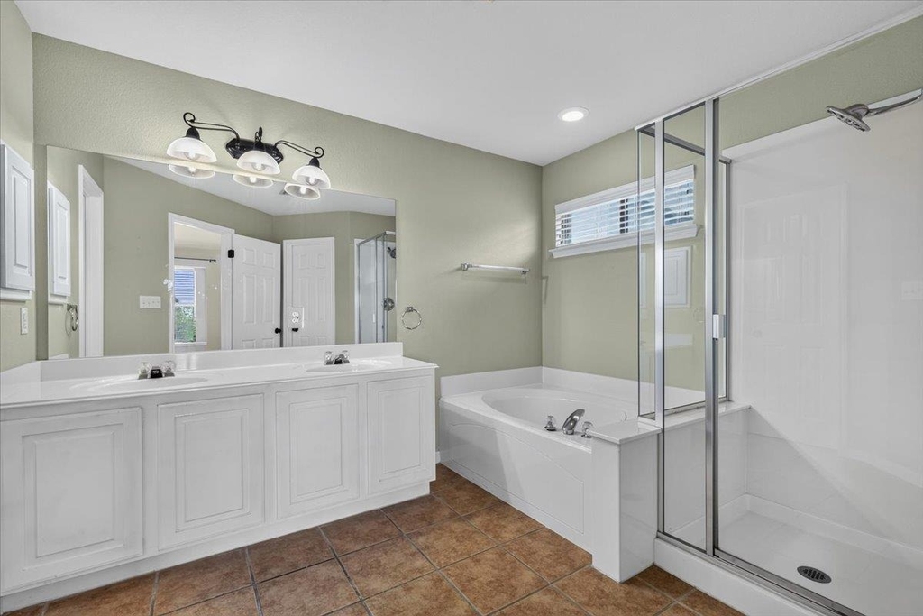 15708 Fisher Island # 1 Dr - Photo 17