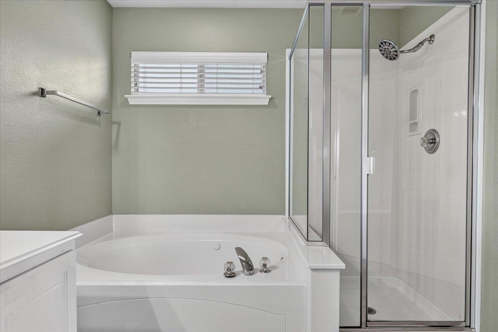 15708 Fisher Island # 1 Dr - Photo 18