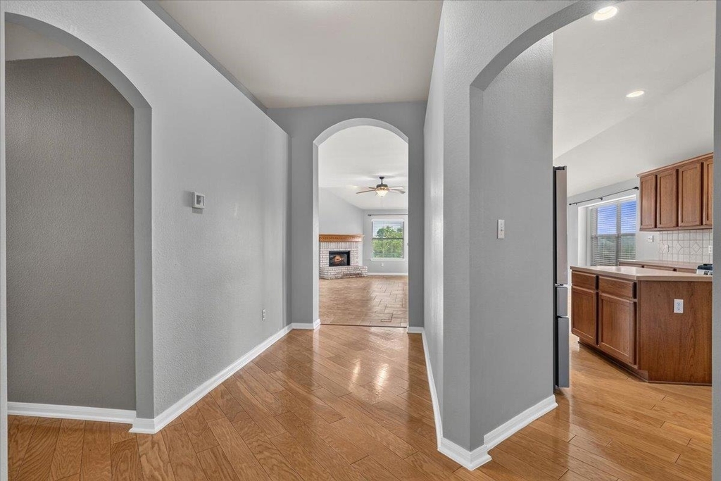 15708 Fisher Island # 1 Dr - Photo 2