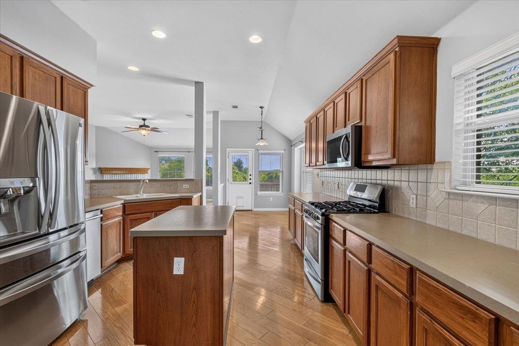 15708 Fisher Island # 1 Dr - Photo 6