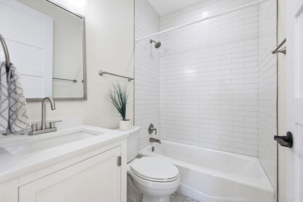 1416 Berene Ave - Photo 12