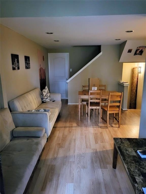 2612 San Pedro St - Photo 2