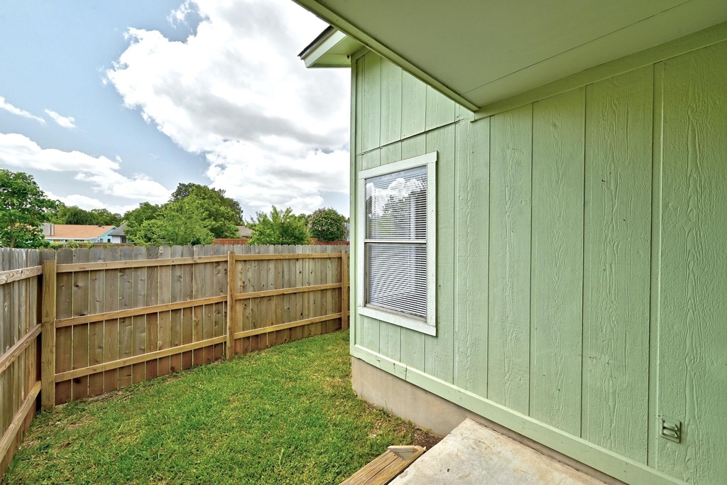 5901 Kevin Kelly Pl - Photo 23