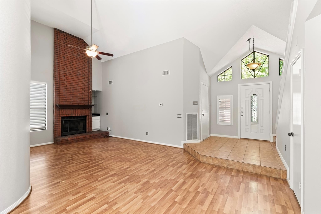 2009 Cervin Blvd - Photo 6