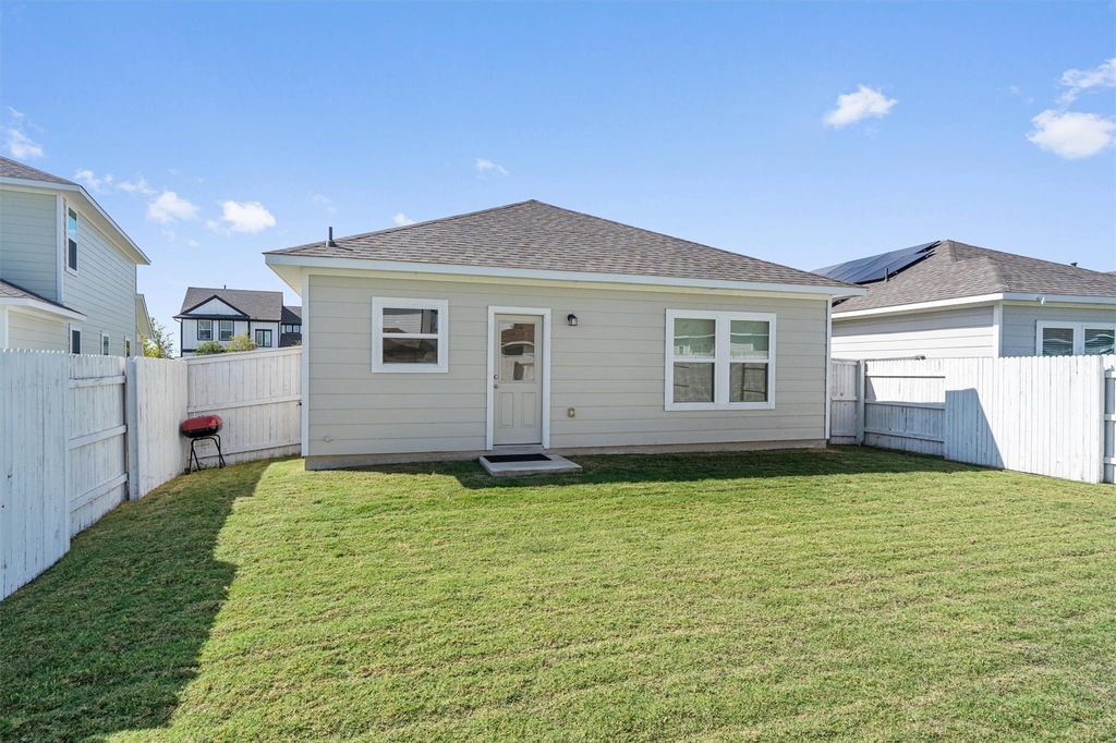 122 Bluestem Dr - Photo 1