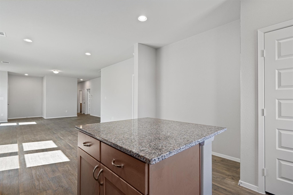 122 Bluestem Dr - Photo 11
