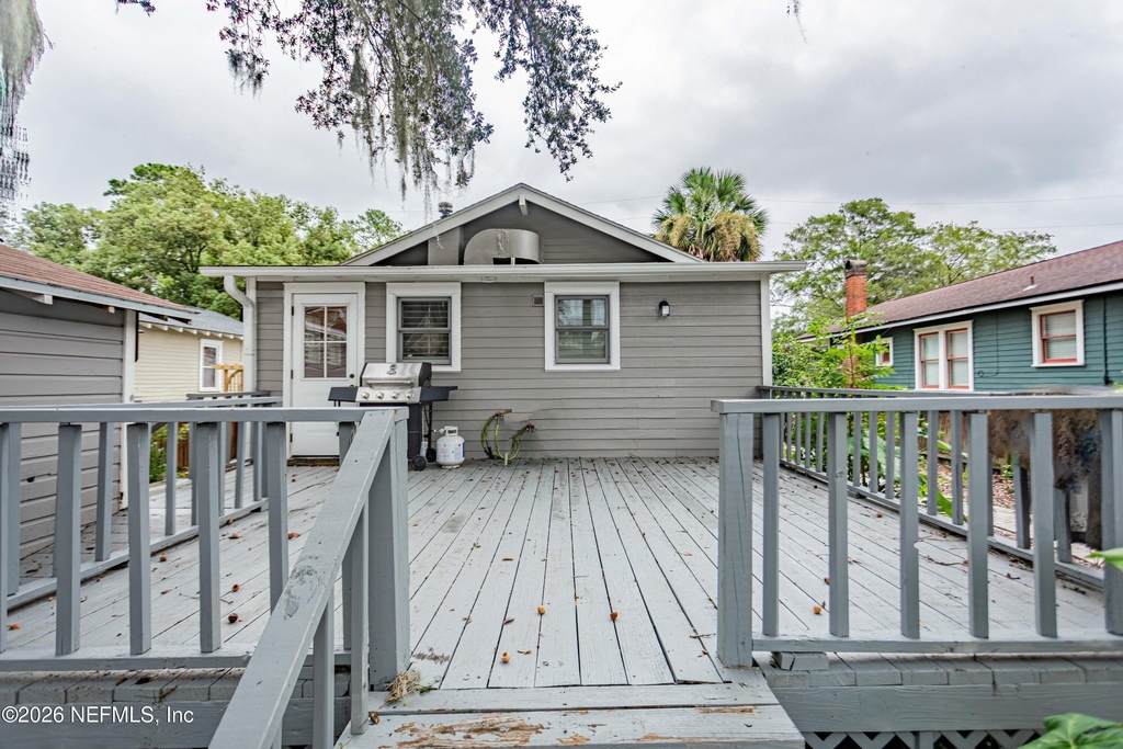 1534 Robinson Avenue - Photo 3