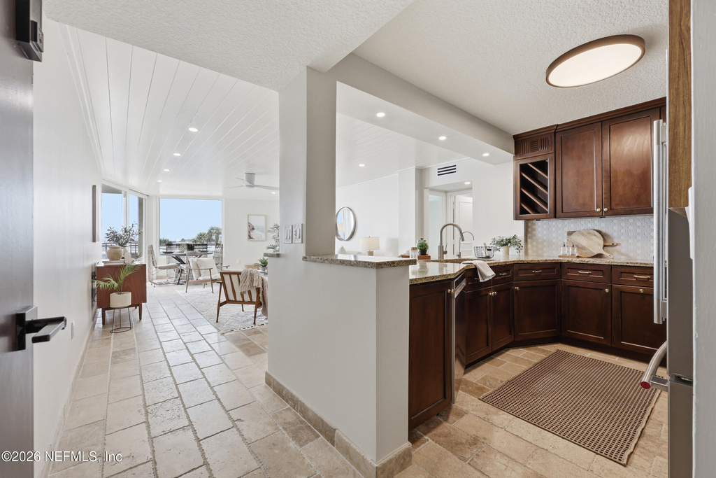 2200 Ocean Drive S - Photo 7