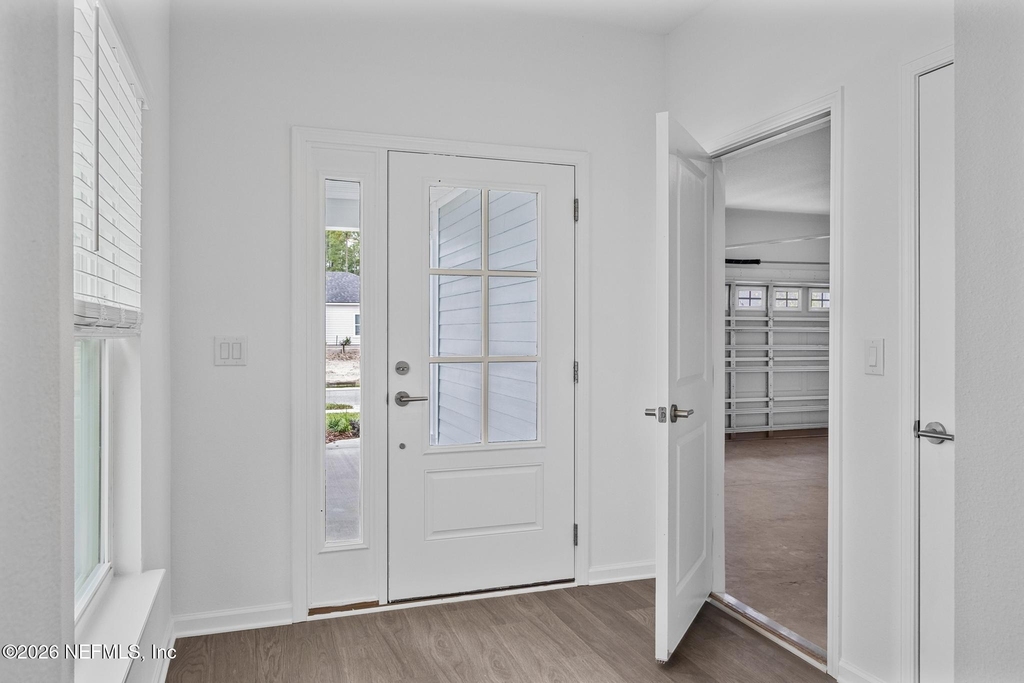 730 Farmfield Drive - Photo 2