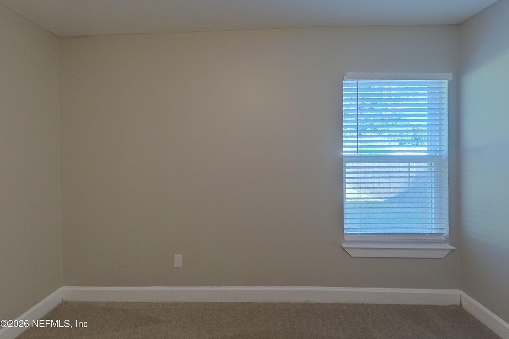 91 Northside Drive N - Photo 9