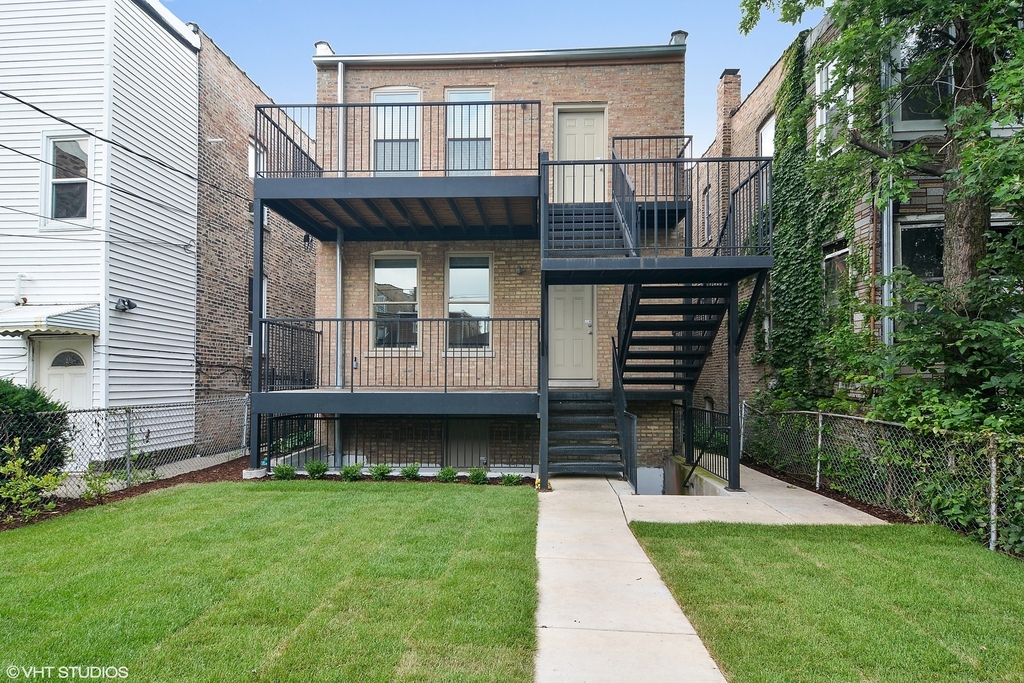 2307 N Springfield Avenue - Photo 10