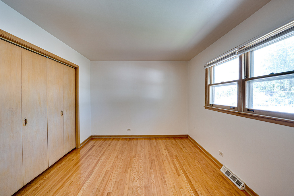 1015 Wilson Avenue - Photo 18